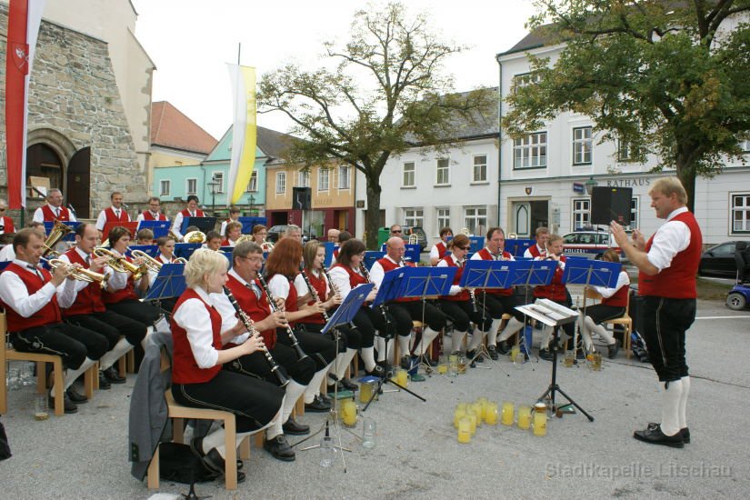 2009_08_09 Pfarrfrühschoppen Litschau (4)